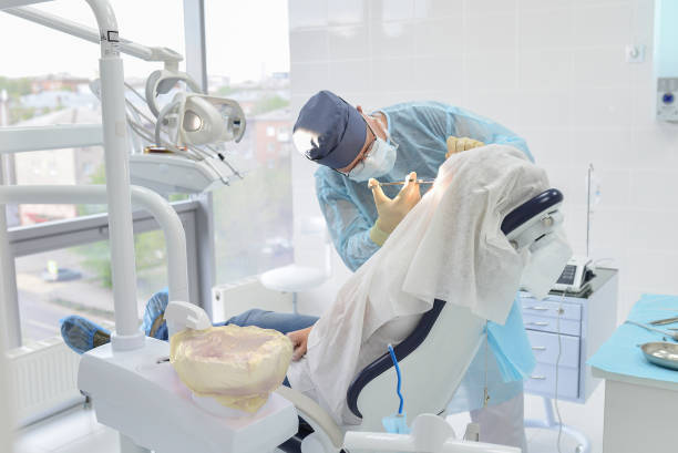 Best Emergency Tooth Extraction in Yellville, AR
